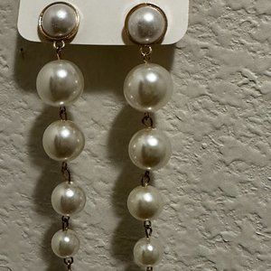 Women Pearl long Fashion Earring